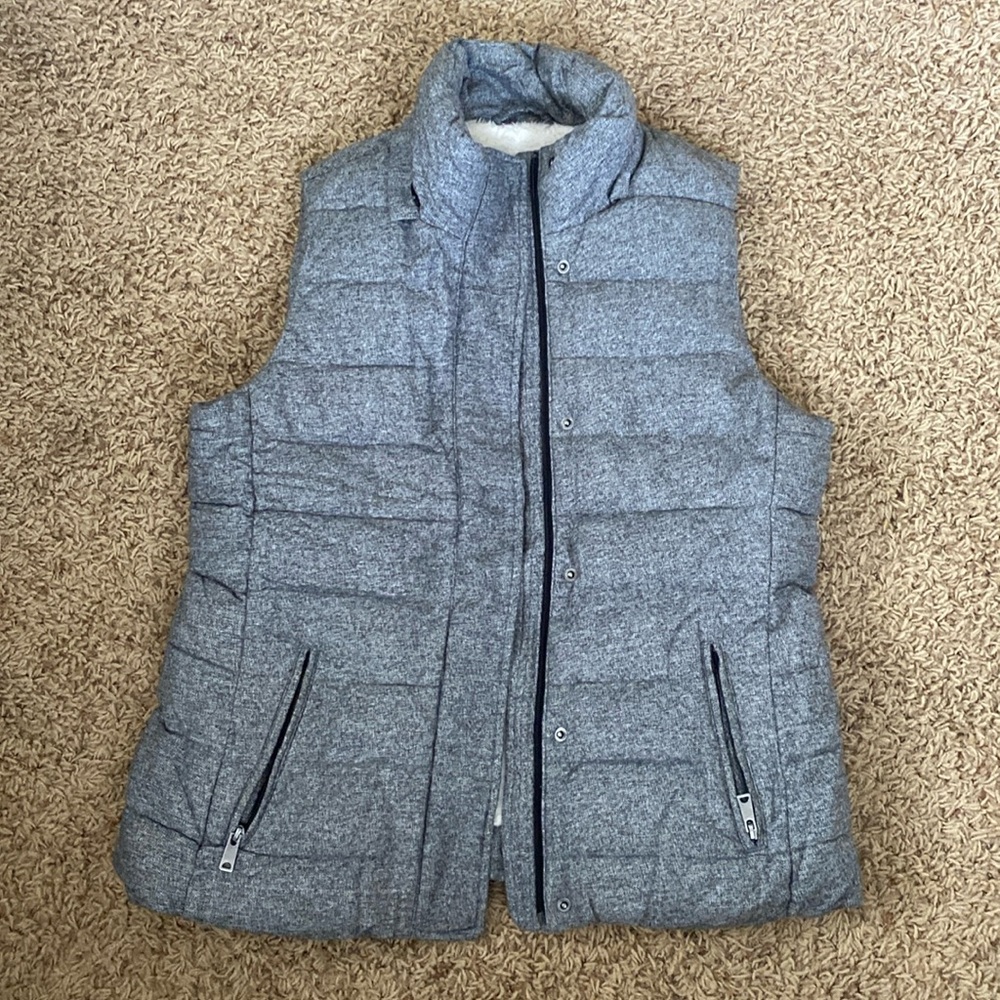 Gorgeous grey banana republic factory vest size medium